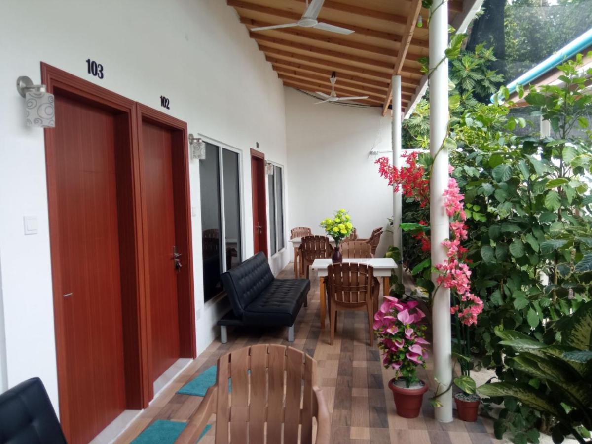 Thoddoo Garden Inn Bagian luar foto