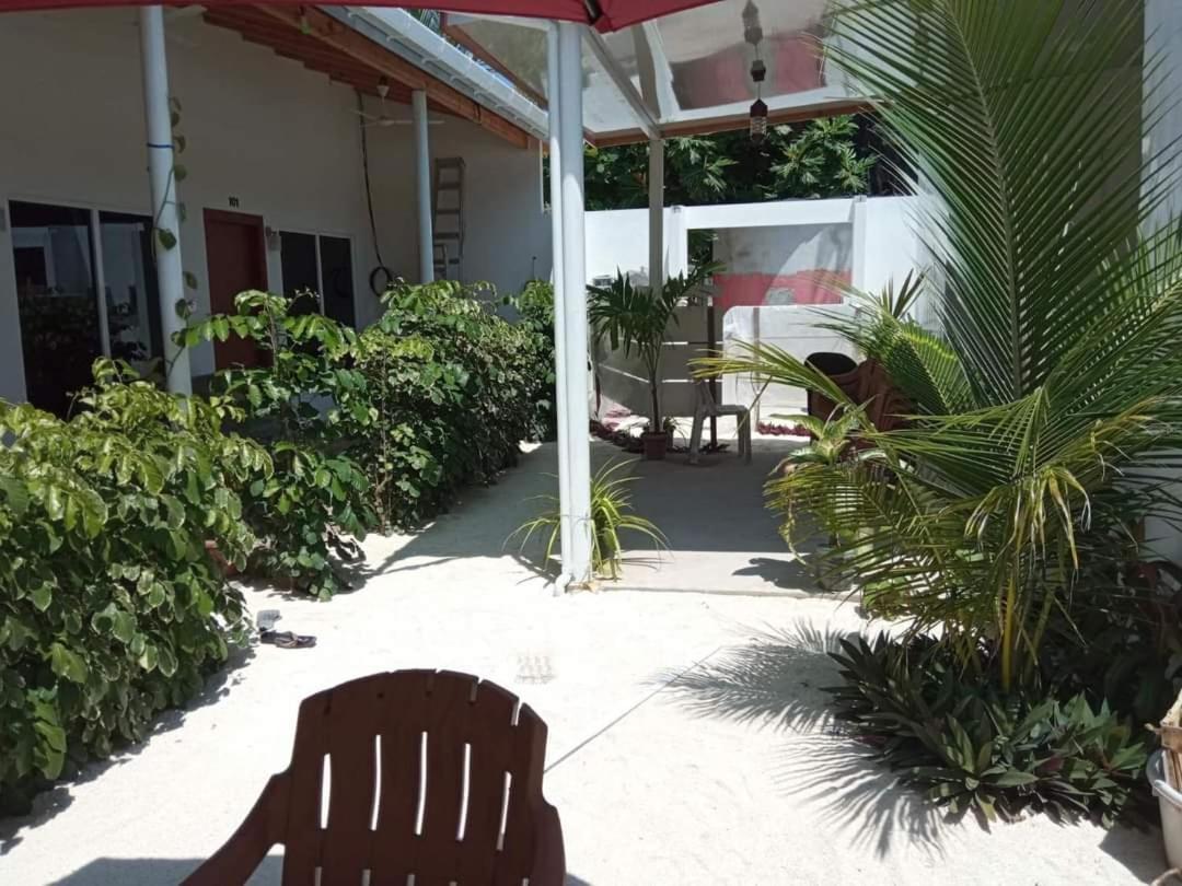 Thoddoo Garden Inn Bagian luar foto