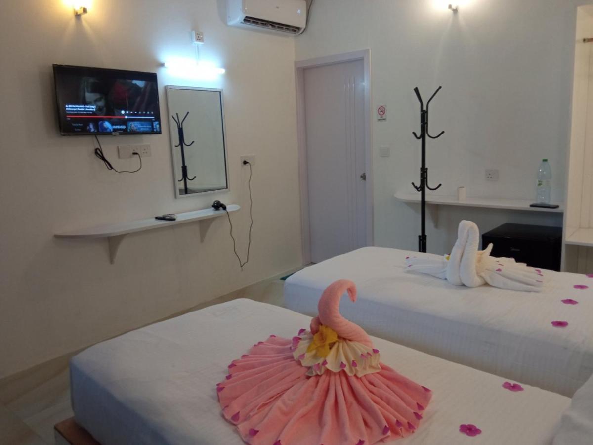 Thoddoo Garden Inn Bagian luar foto