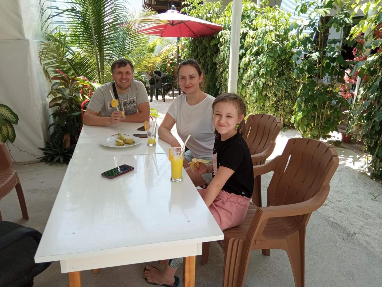 Thoddoo Garden Inn Bagian luar foto
